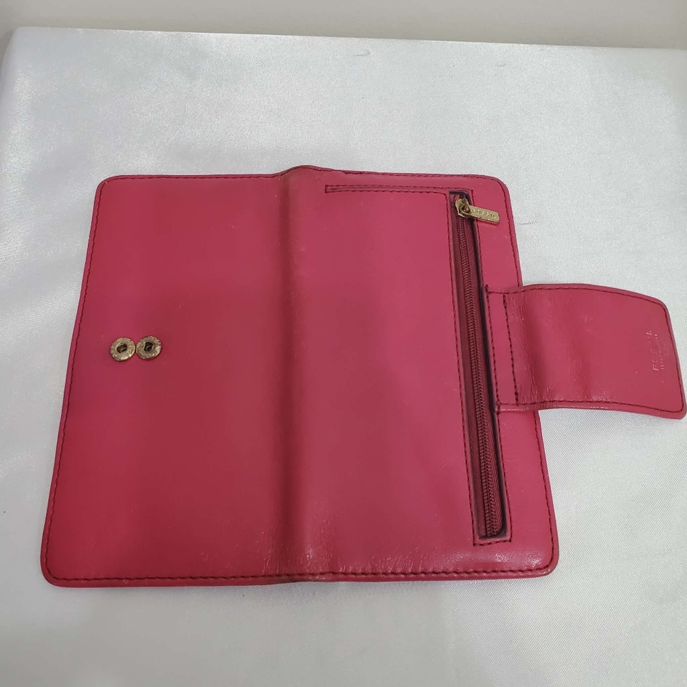 Fossil Pink Leather Clasp Wallet - Picture 7 of 11